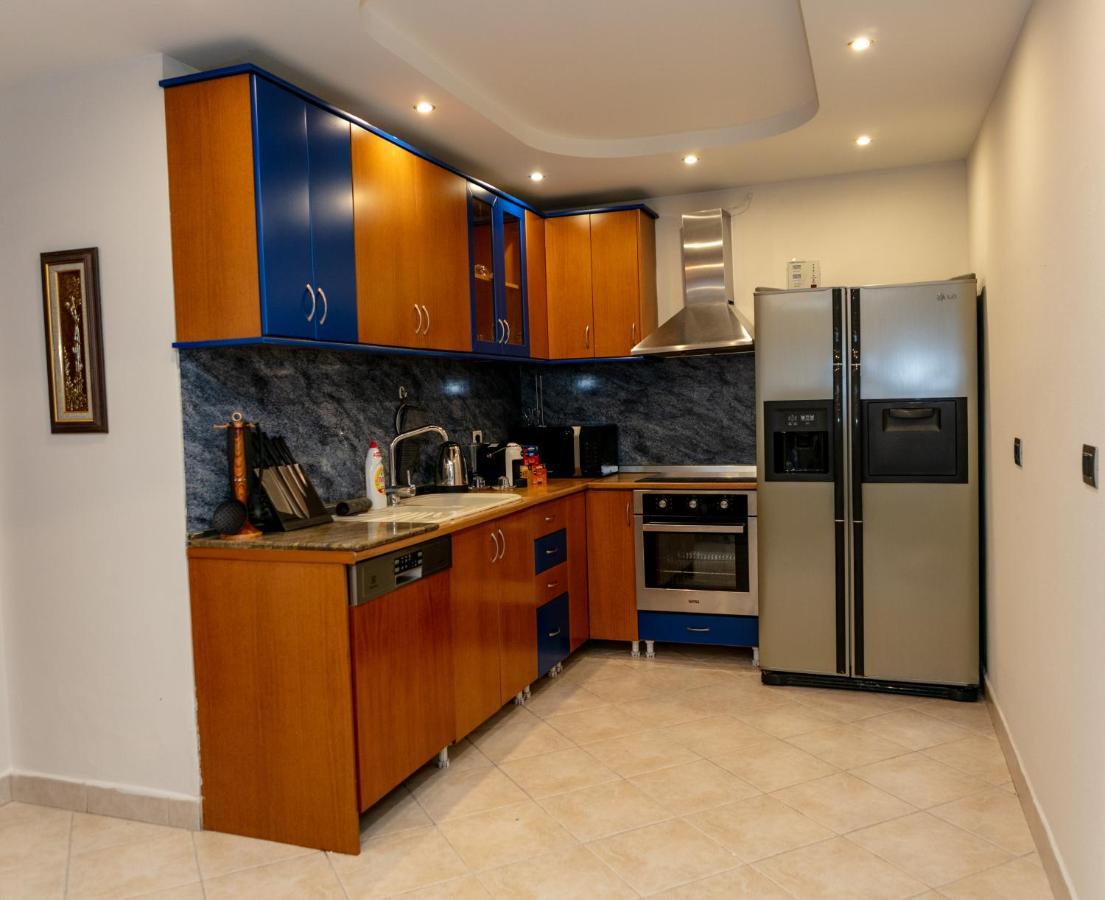 Spacious City Paradise - 3Br Apt In The Heart Of تيرانا المظهر الخارجي الصورة